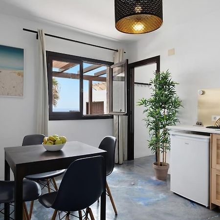 Playa Marina Ocean View Eco Bungalow Arrieta (Lanzarote) Exterior foto